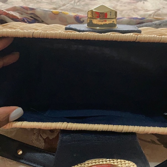 Straw Purse - Picture 3 of 3